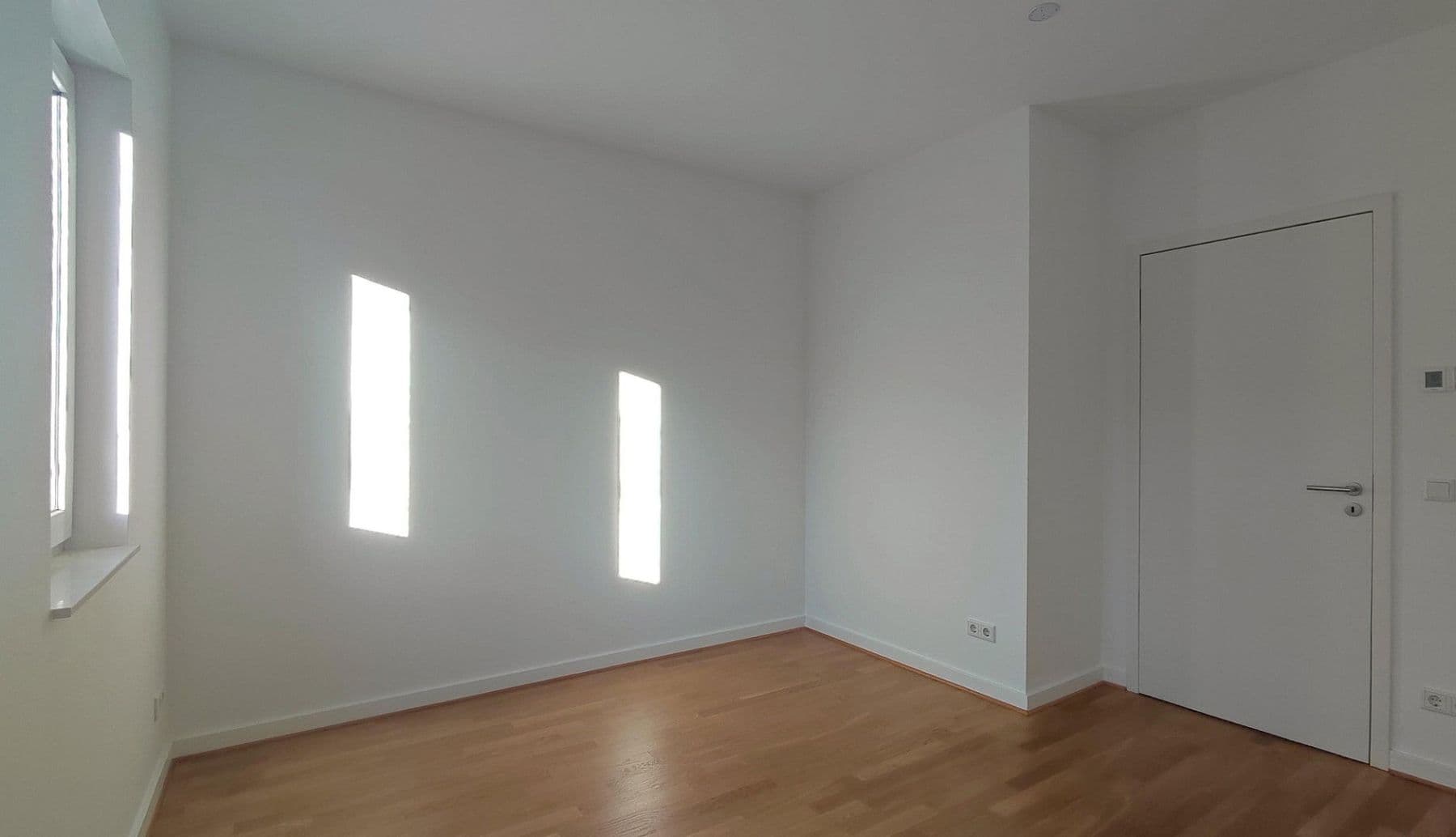 Pronájem bytu 4+1 101 m², Schweiggerweg 20, Berlin, Berlín Pronájem bytu 4+1 101 m², Schweiggerweg 20, Berlin, Berlín