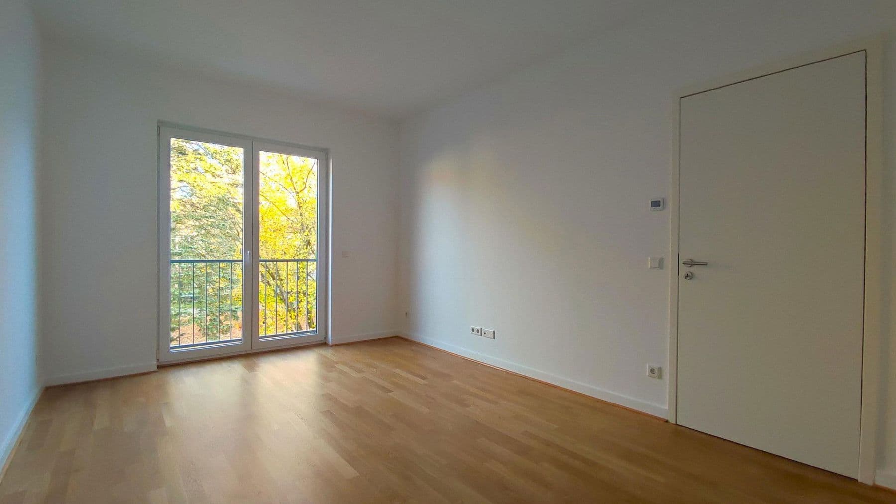 Pronájem bytu 4+1 101 m², Schweiggerweg 20, Berlin, Berlín Pronájem bytu 4+1 101 m², Schweiggerweg 20, Berlin, Berlín