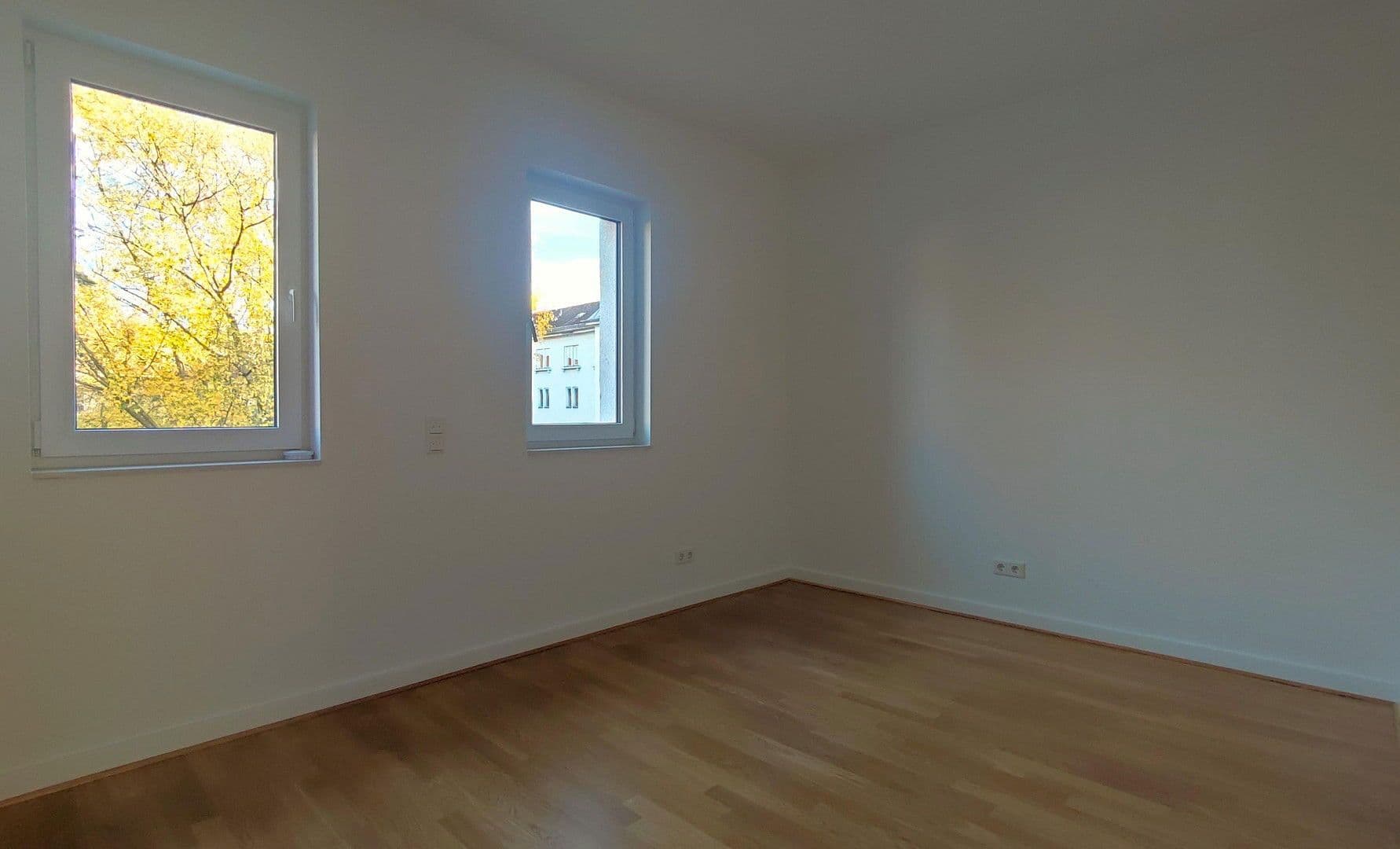 Pronájem bytu 4+1 101 m², Schweiggerweg 20, Berlin, Berlín Pronájem bytu 4+1 101 m², Schweiggerweg 20, Berlin, Berlín