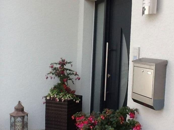 Prodej domu 131 m², pozemek 253 m², Bondorf, Bádensko-Württembersko Prodej domu 131 m², pozemek 253 m², Bondorf, Bádensko-Württembersko