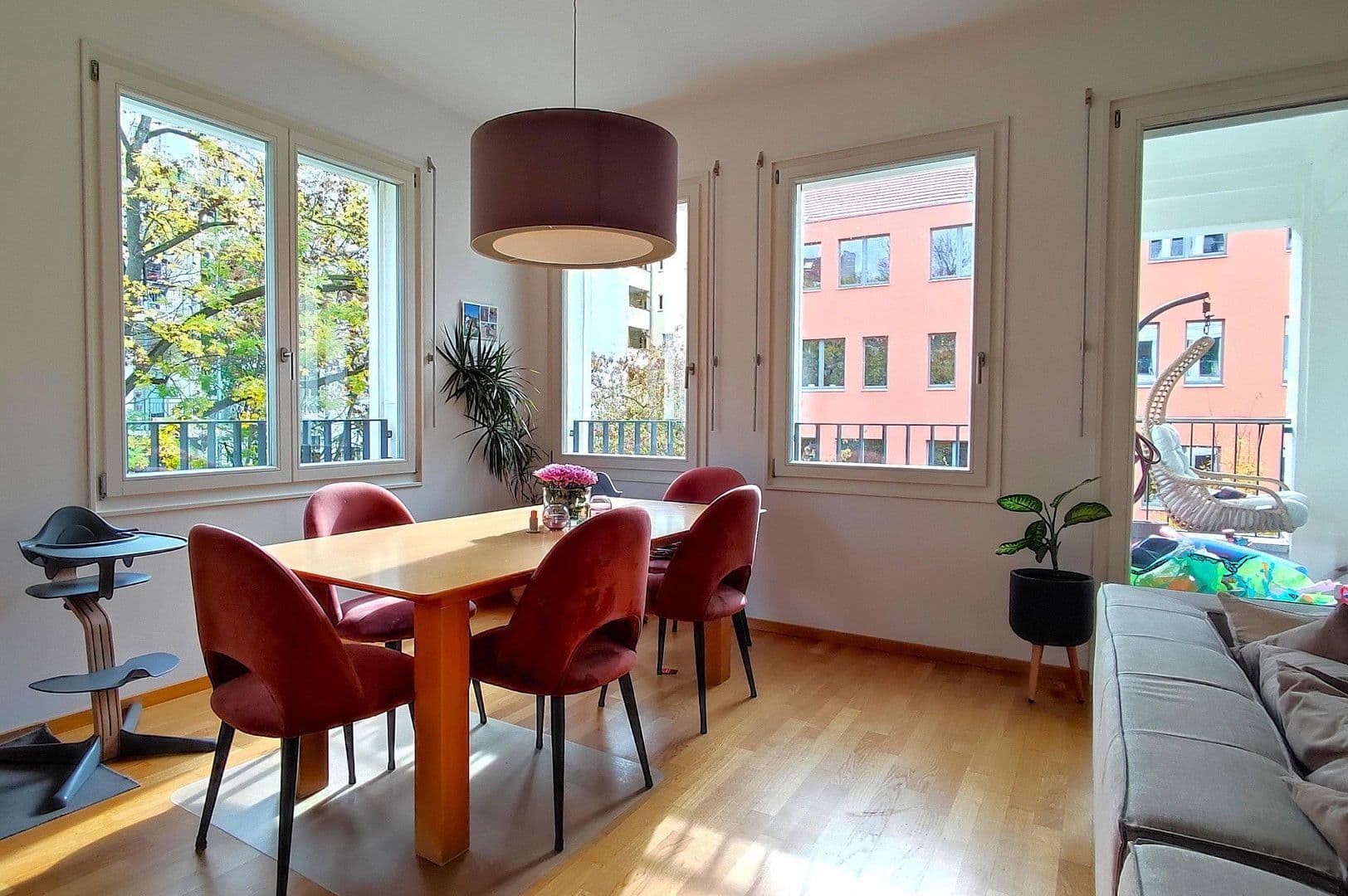 Pronájem bytu 4+1 134 m², Albrecht-Achilles-Str. 65c, Berlin, Berlín Pronájem bytu 4+1 134 m², Albrecht-Achilles-Str. 65c, Berlin, Berlín