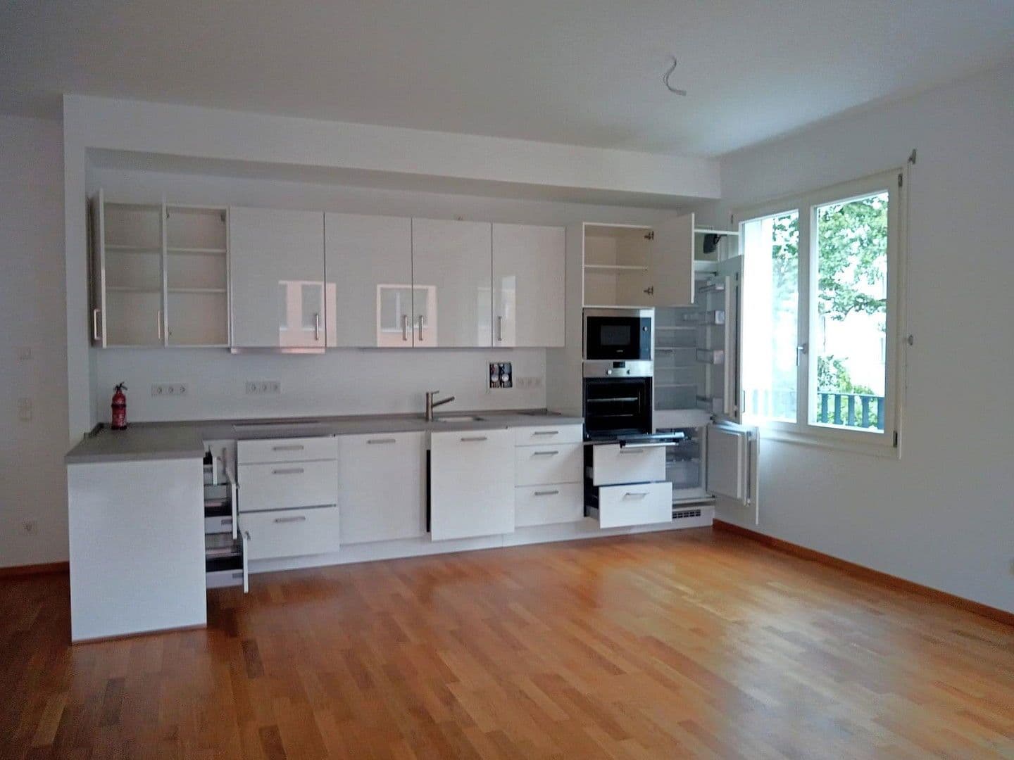 Pronájem bytu 4+1 134 m², Albrecht-Achilles-Str. 65c, Berlin, Berlín Pronájem bytu 4+1 134 m², Albrecht-Achilles-Str. 65c, Berlin, Berlín