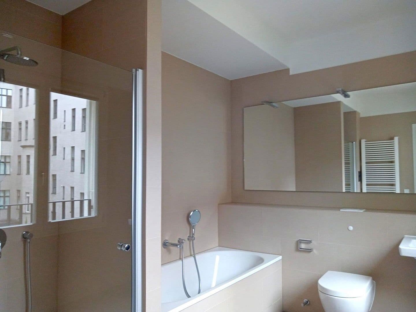 Pronájem bytu 4+1 134 m², Albrecht-Achilles-Str. 65c, Berlin, Berlín Pronájem bytu 4+1 134 m², Albrecht-Achilles-Str. 65c, Berlin, Berlín