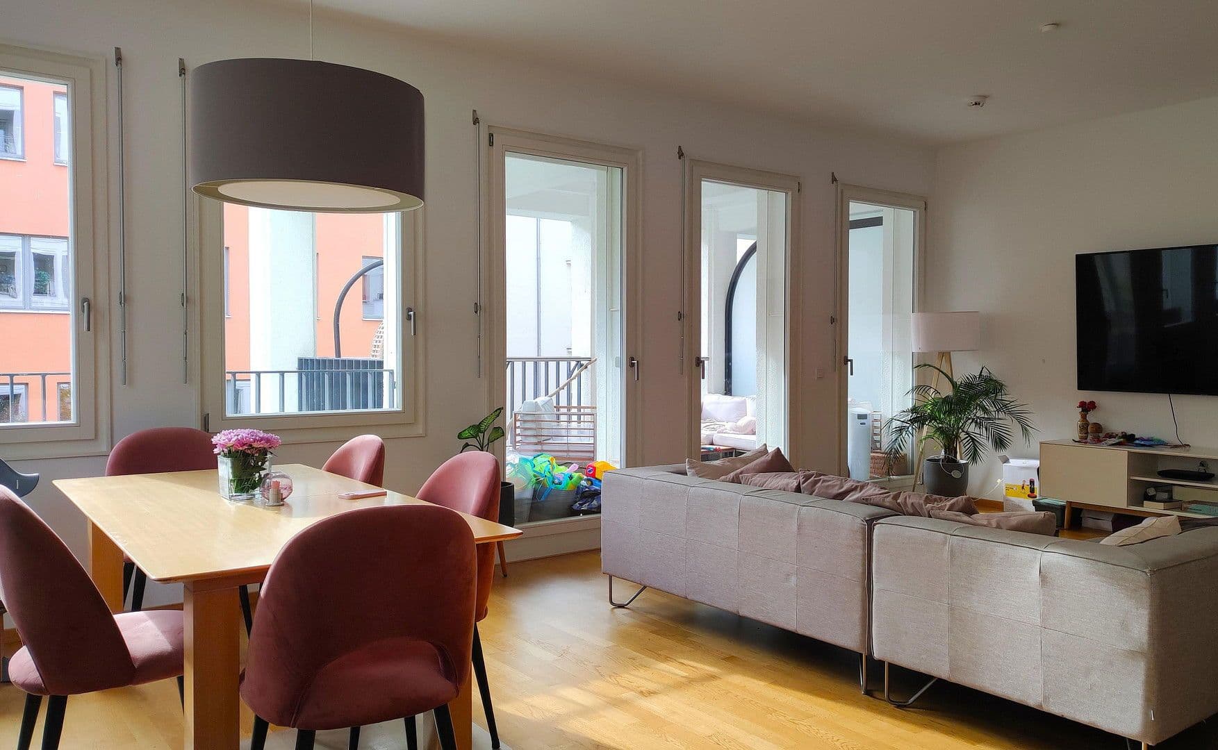 Pronájem bytu 4+1 134 m², Albrecht-Achilles-Str. 65c, Berlin, Berlín Pronájem bytu 4+1 134 m², Albrecht-Achilles-Str. 65c, Berlin, Berlín