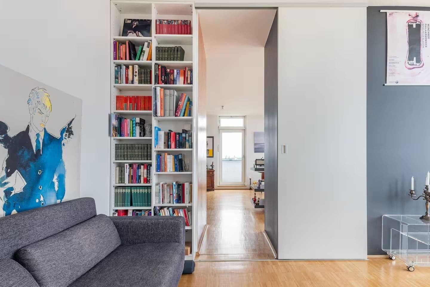 Pronájem bytu 3+1 139 m², Frankfurter Tor 4, Berlin, Berlín Pronájem bytu 3+1 139 m², Frankfurter Tor 4, Berlin, Berlín