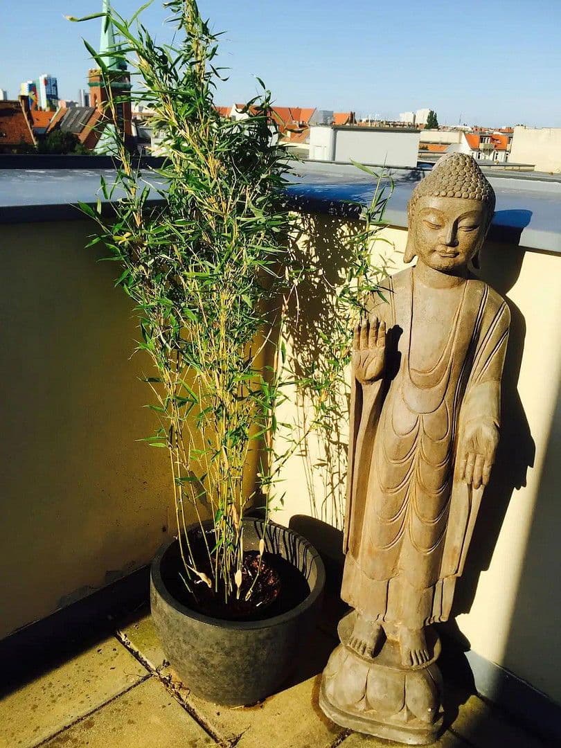 Pronájem bytu 3+1 139 m², Frankfurter Tor 4, Berlin, Berlín Pronájem bytu 3+1 139 m², Frankfurter Tor 4, Berlin, Berlín