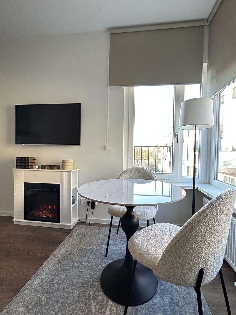 Pronájem bytu 1+1 25 m², Lehrter 24B, Berlin, Berlín Pronájem bytu 1+1 25 m², Lehrter 24B, Berlin, Berlín