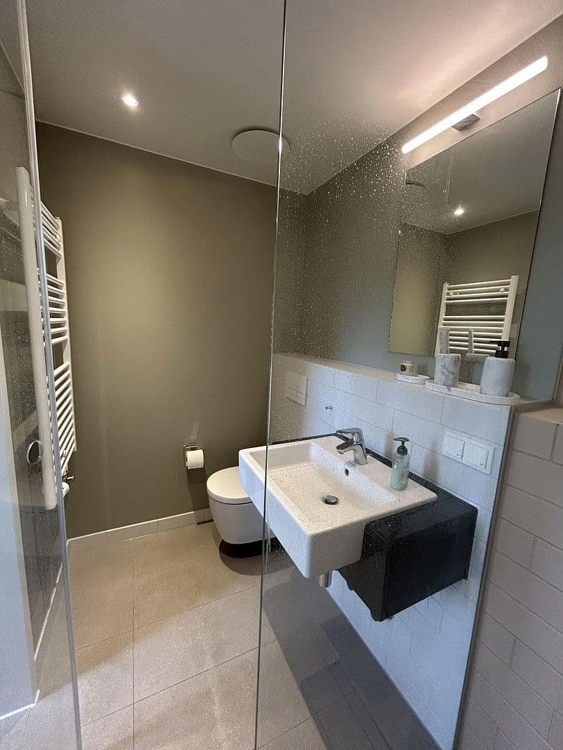 Pronájem bytu 1+1 25 m², Lehrter 24B, Berlin, Berlín Pronájem bytu 1+1 25 m², Lehrter 24B, Berlin, Berlín