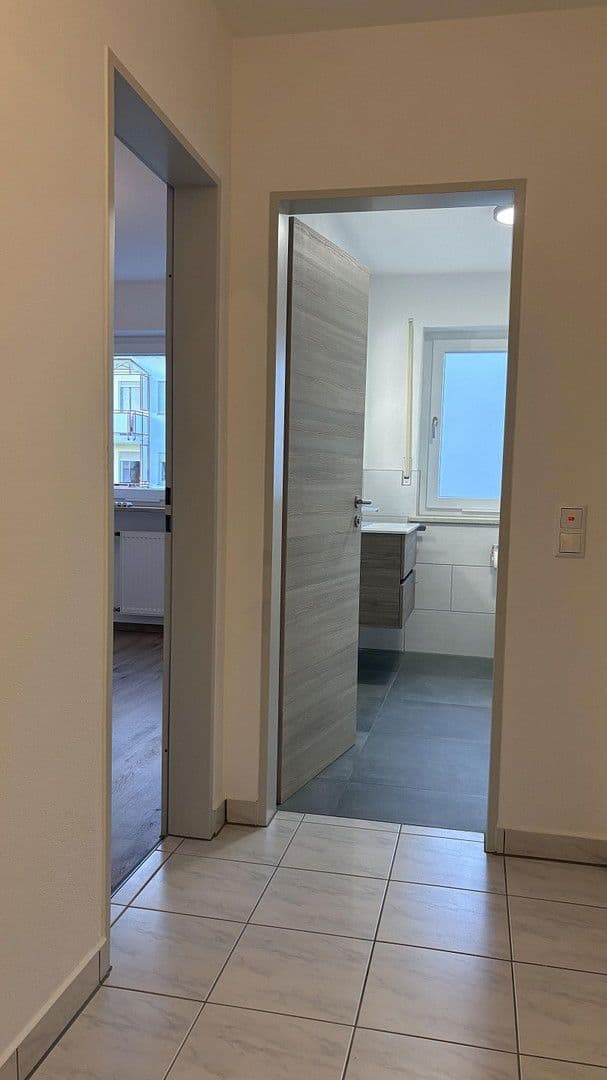 Pronájem bytu 3+1 85 m², Spitzwegstrasse 12, Mühldorf, Bavorsko Pronájem bytu 3+1 85 m², Spitzwegstrasse 12, Mühldorf, Bavorsko