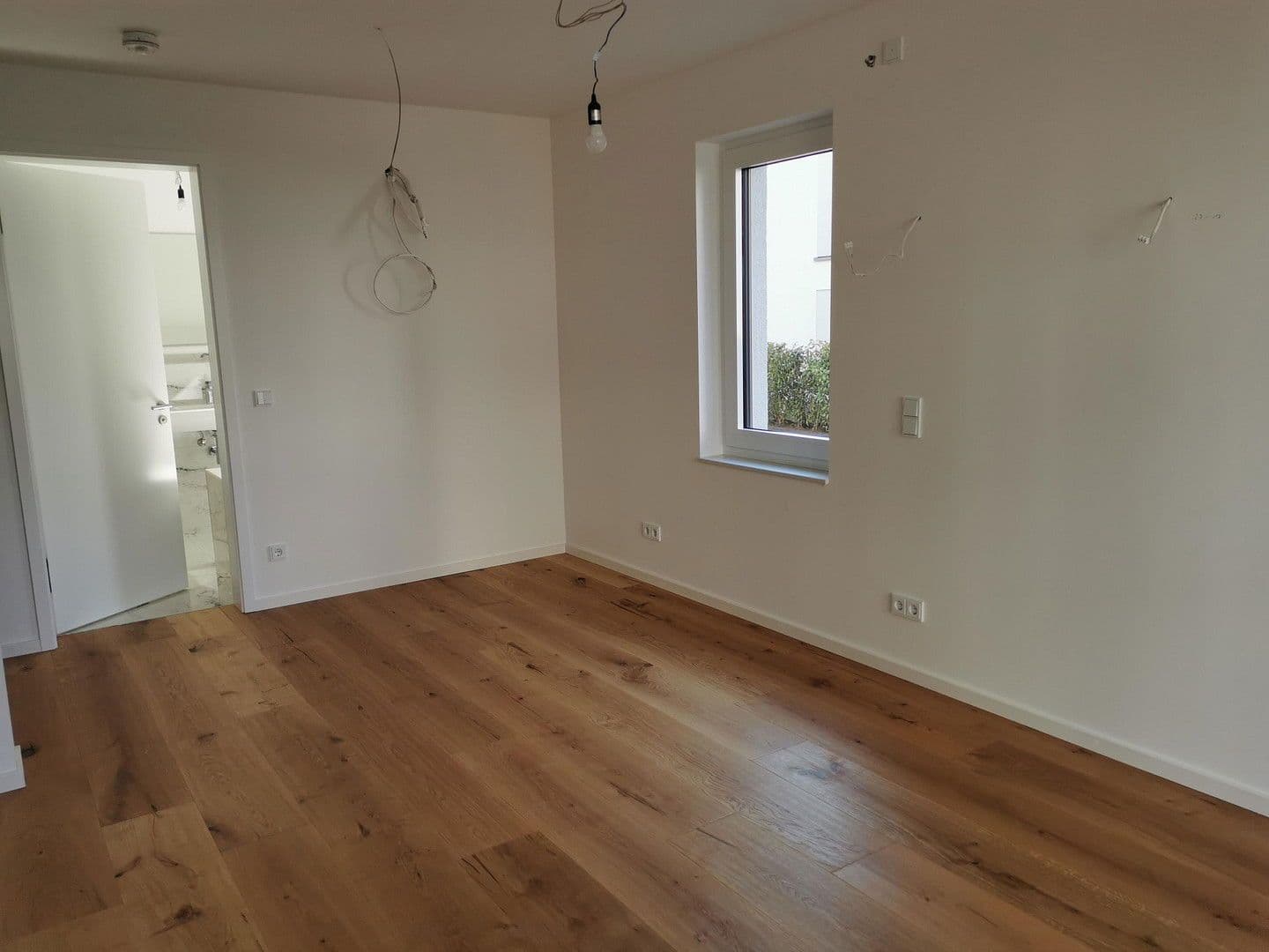Pronájem bytu 5+1 173 m², Kronberger Strasse, Bad Soden am Taunus, Hessen Pronájem bytu 5+1 173 m², Kronberger Strasse, Bad Soden am Taunus, Hessen