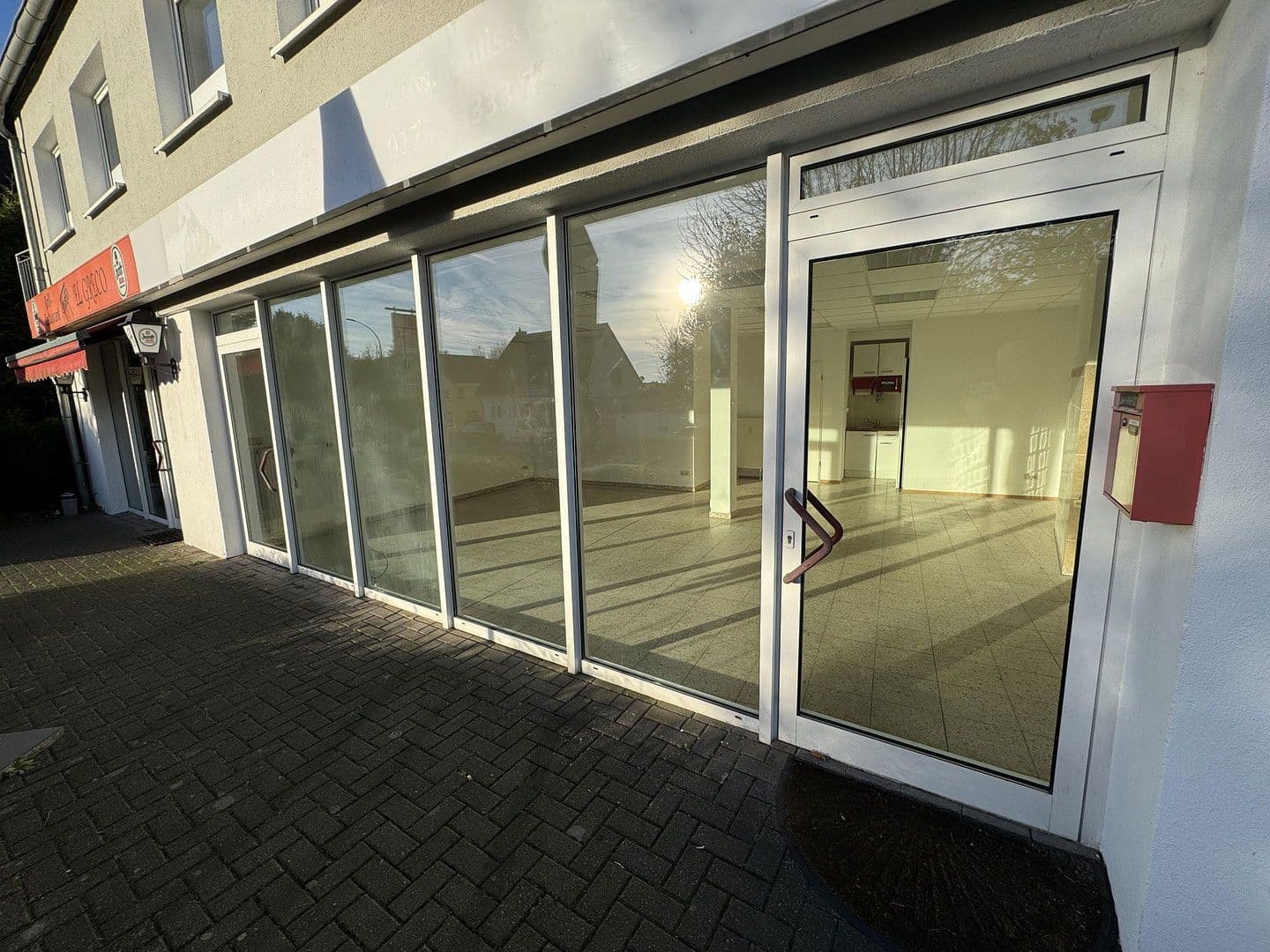 Pronájem kanceláře 52 m², Straßen 53, Bergisch Gladbach, Severní Porýní-Vestfálsko Pronájem kanceláře 52 m², Straßen 53, Bergisch Gladbach, Severní Porýní-Vestfálsko