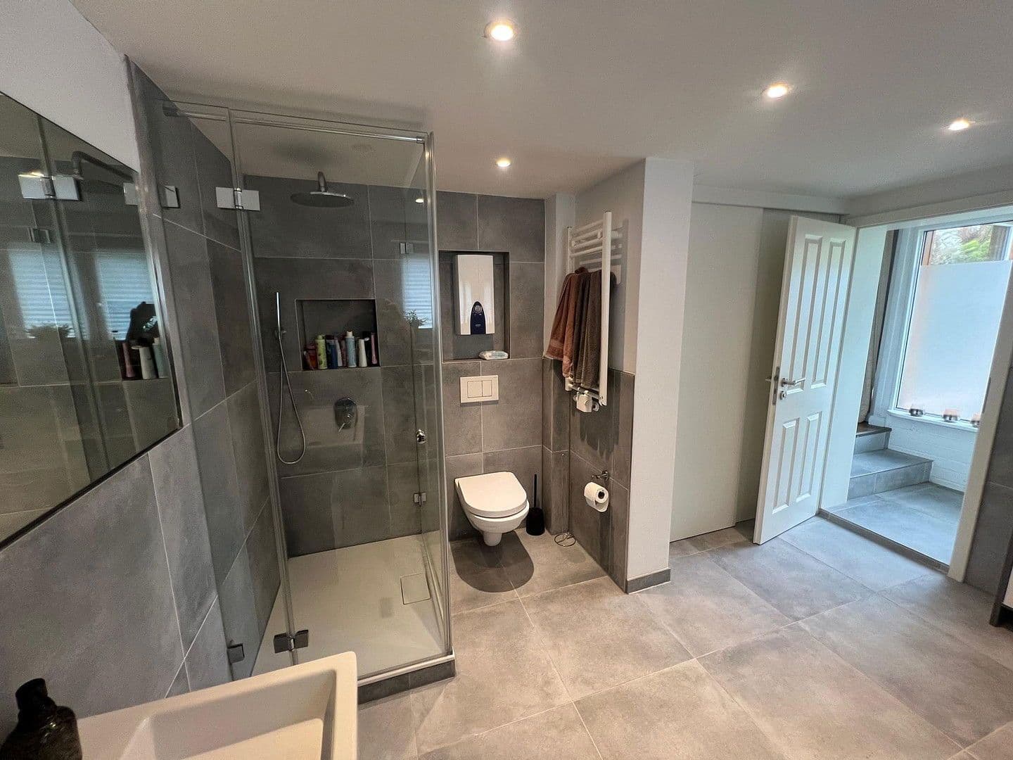 Prodej domu 210 m², pozemek 507 m², Blankenbergerstr. 87, Hennef (Sieg), Severní Porýní-Vestfálsko Prodej domu 210 m², pozemek 507 m², Blankenbergerstr. 87, Hennef (Sieg), Severní Porýní-Vestfálsko