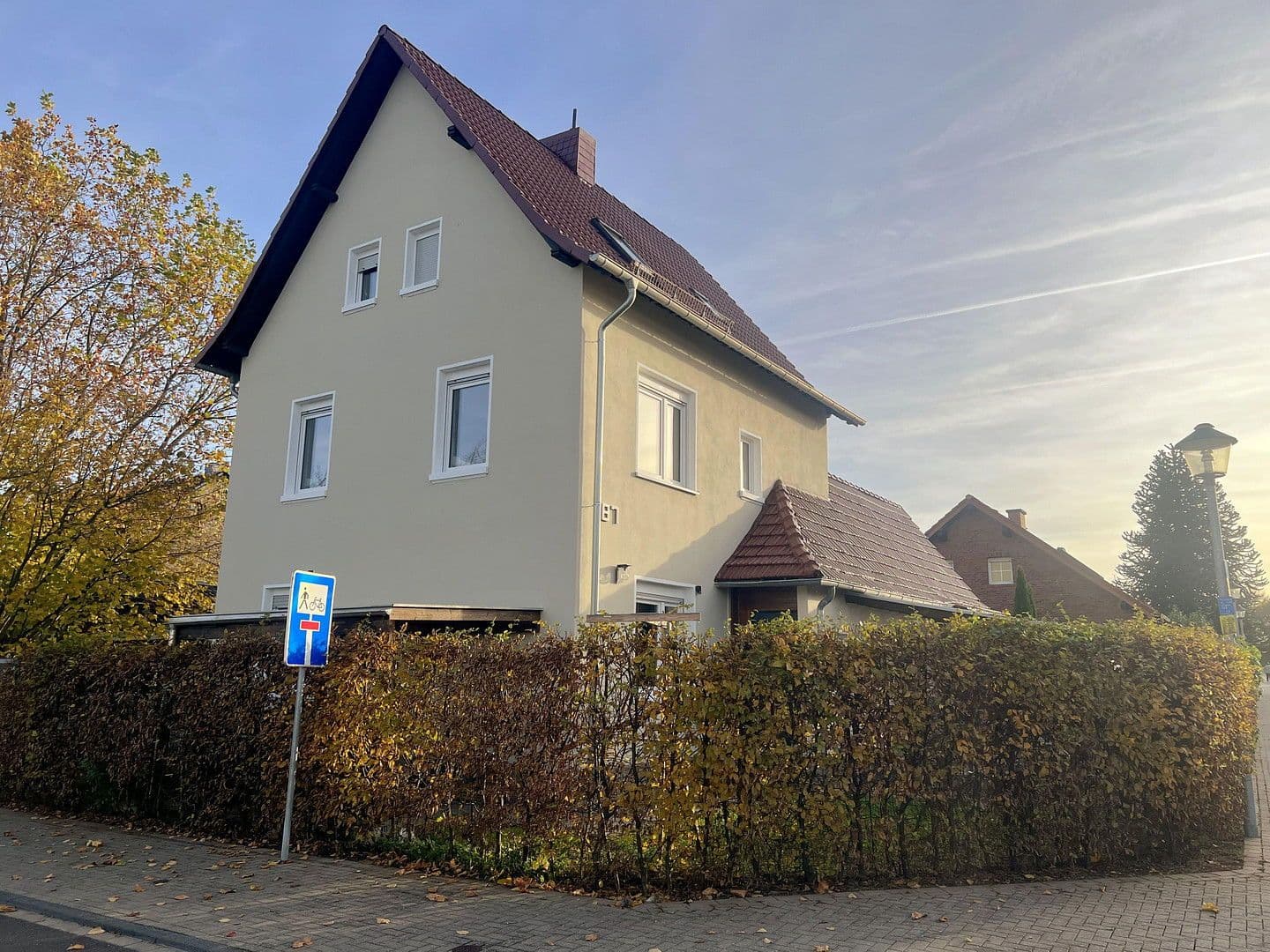 Prodej domu 210 m², pozemek 507 m², Blankenbergerstr. 87, Hennef (Sieg), Severní Porýní-Vestfálsko Prodej domu 210 m², pozemek 507 m², Blankenbergerstr. 87, Hennef (Sieg), Severní Porýní-Vestfálsko