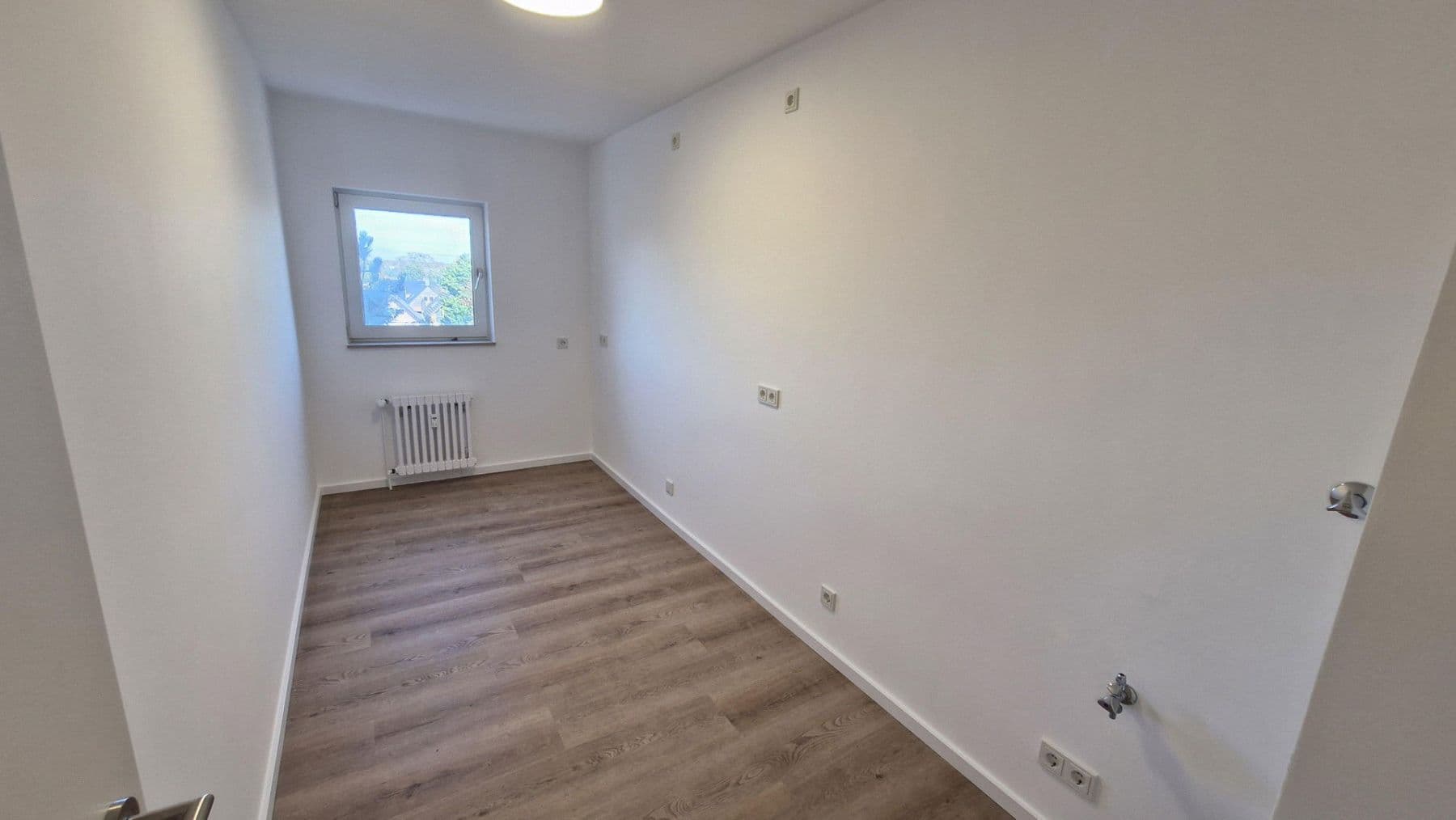 Prodej bytu 3+1 88 m², Tilsiter Weg 3, Kaarst, Severní Porýní-Vestfálsko Prodej bytu 3+1 88 m², Tilsiter Weg 3, Kaarst, Severní Porýní-Vestfálsko