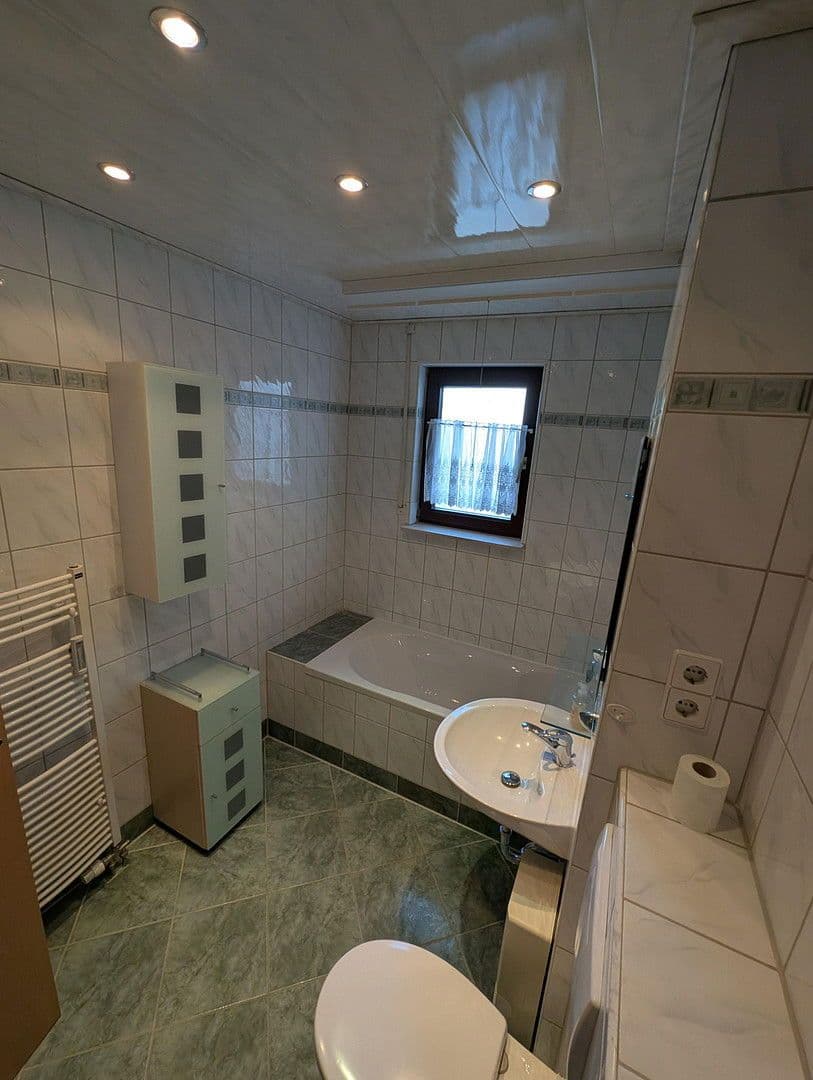 Pronájem bytu 3+1 90 m², Waschmühle, Kaiserslautern, Porýní-Falc Pronájem bytu 3+1 90 m², Waschmühle, Kaiserslautern, Porýní-Falc