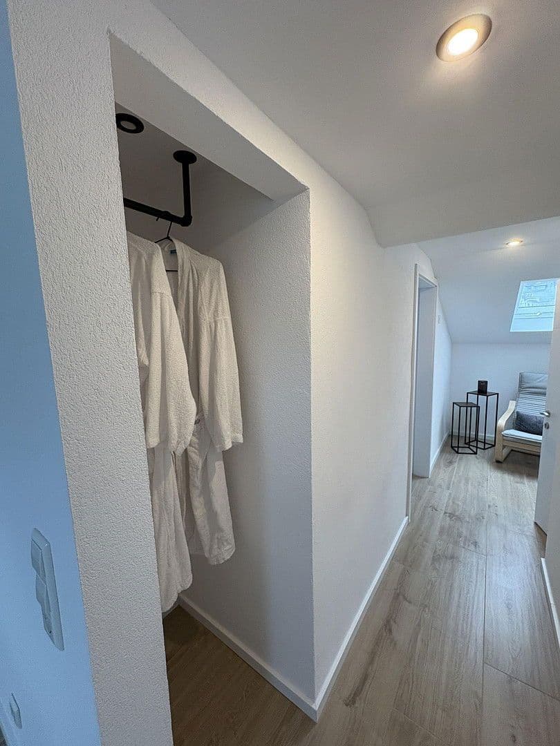 Prodej domu 320 m², pozemek 1.000 m², Mühlenweg 12, Oberwesel, Porýní-Falc Prodej domu 320 m², pozemek 1.000 m², Mühlenweg 12, Oberwesel, Porýní-Falc