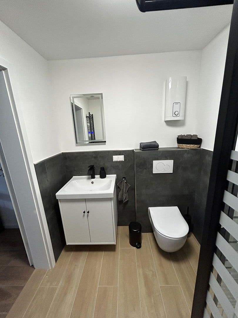 Prodej domu 320 m², pozemek 1.000 m², Mühlenweg 12, Oberwesel, Porýní-Falc Prodej domu 320 m², pozemek 1.000 m², Mühlenweg 12, Oberwesel, Porýní-Falc