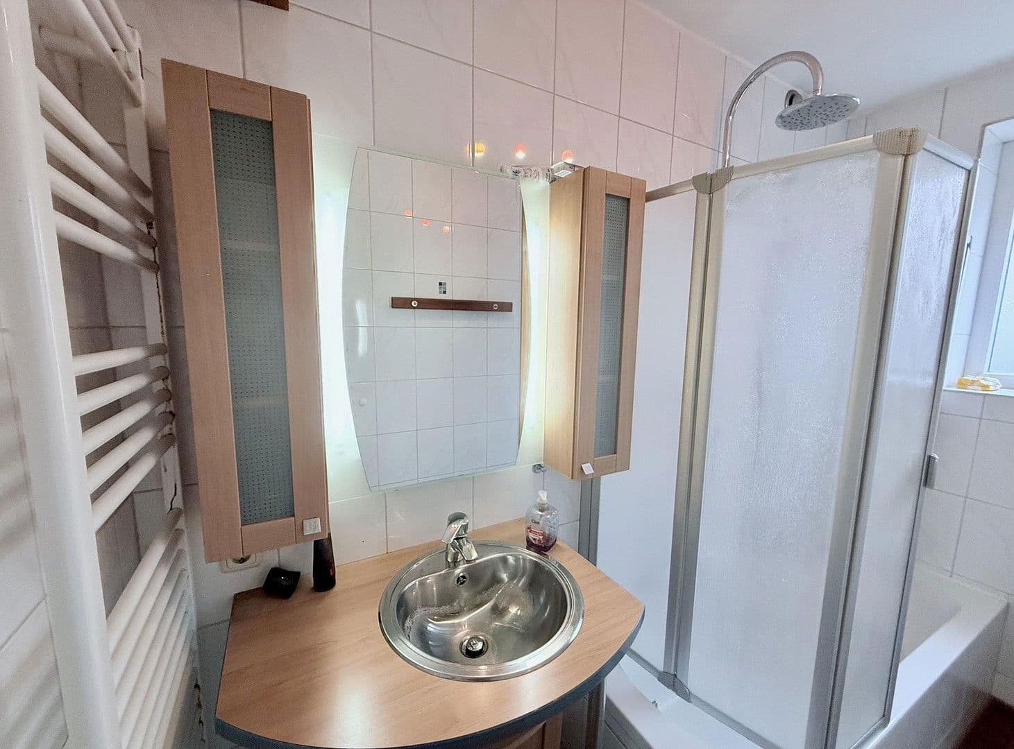 Pronájem bytu 12 m², Stuttgart, Bádensko-Württembersko Pronájem bytu 12 m², Stuttgart, Bádensko-Württembersko