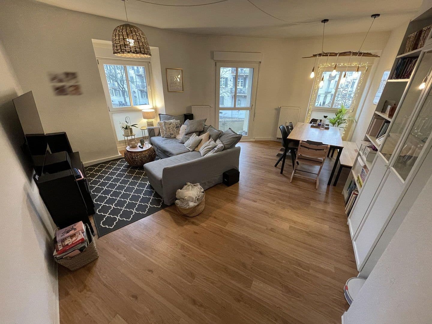 Pronájem bytu 3+1 102 m², Karl-Wilhelm-Str. 10, Karlsruhe, Bádensko-Württembersko Pronájem bytu 3+1 102 m², Karl-Wilhelm-Str. 10, Karlsruhe, Bádensko-Württembersko