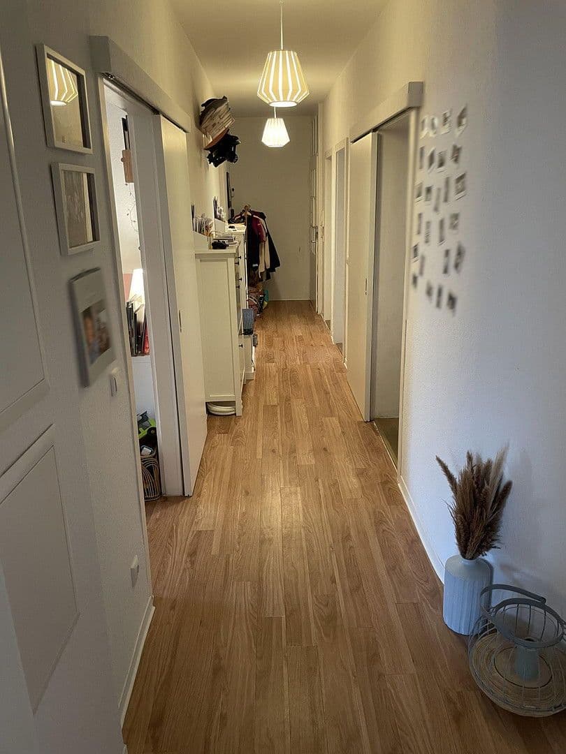 Pronájem bytu 3+1 102 m², Karl-Wilhelm-Str. 10, Karlsruhe, Bádensko-Württembersko Pronájem bytu 3+1 102 m², Karl-Wilhelm-Str. 10, Karlsruhe, Bádensko-Württembersko