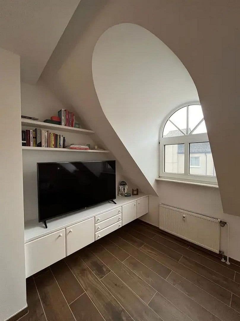 Pronájem bytu 2+1 72 m², Frankfurt am Main, Hessen Pronájem bytu 2+1 72 m², Frankfurt am Main, Hessen