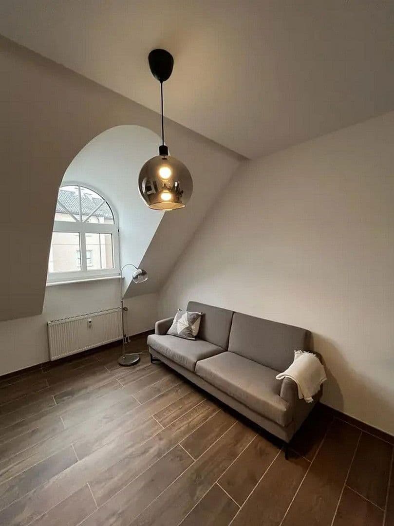 Pronájem bytu 2+1 72 m², Frankfurt am Main, Hessen Pronájem bytu 2+1 72 m², Frankfurt am Main, Hessen