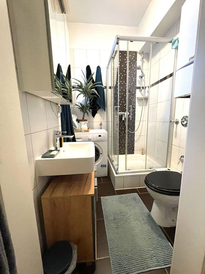 Pronájem bytu 3+1 71 m², Essener Straße 45A, Bochum, Severní Porýní-Vestfálsko Pronájem bytu 3+1 71 m², Essener Straße 45A, Bochum, Severní Porýní-Vestfálsko