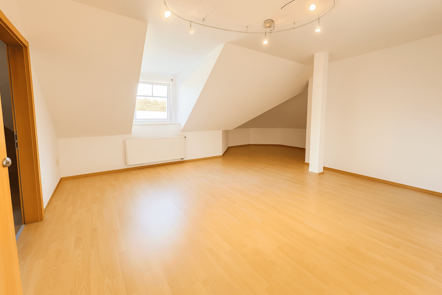 Prodej domu 204 m², pozemek 1.416 m², Günstalstrasse 29, Lockenhaus, Hradsko Prodej domu 204 m², pozemek 1.416 m², Günstalstrasse 29, Lockenhaus, Hradsko