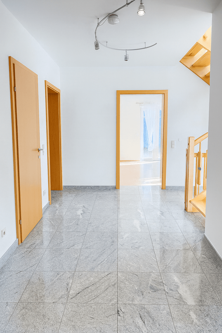 Prodej domu 204 m², pozemek 1.416 m², Günstalstrasse 29, Lockenhaus, Hradsko Prodej domu 204 m², pozemek 1.416 m², Günstalstrasse 29, Lockenhaus, Hradsko