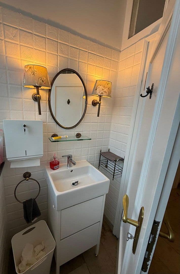 Pronájem kanceláře 403 m², Wuppertal, Severní Porýní-Vestfálsko Pronájem kanceláře 403 m², Wuppertal, Severní Porýní-Vestfálsko