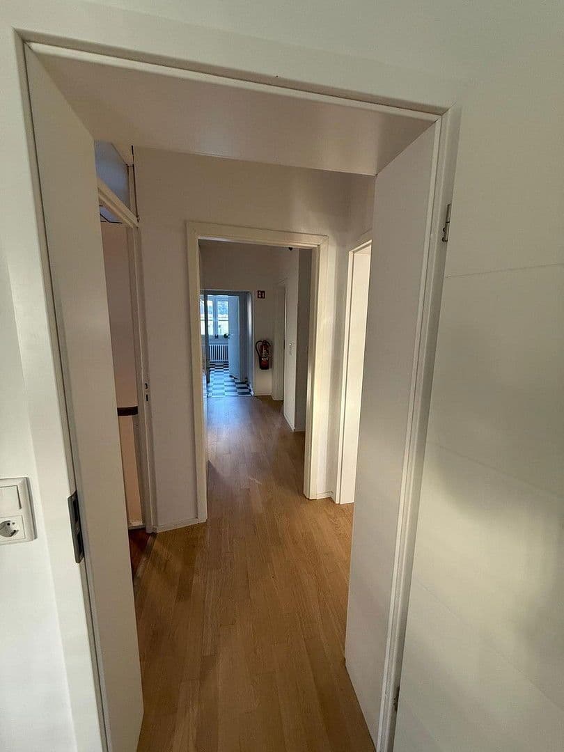 Pronájem kanceláře 403 m², Wuppertal, Severní Porýní-Vestfálsko Pronájem kanceláře 403 m², Wuppertal, Severní Porýní-Vestfálsko