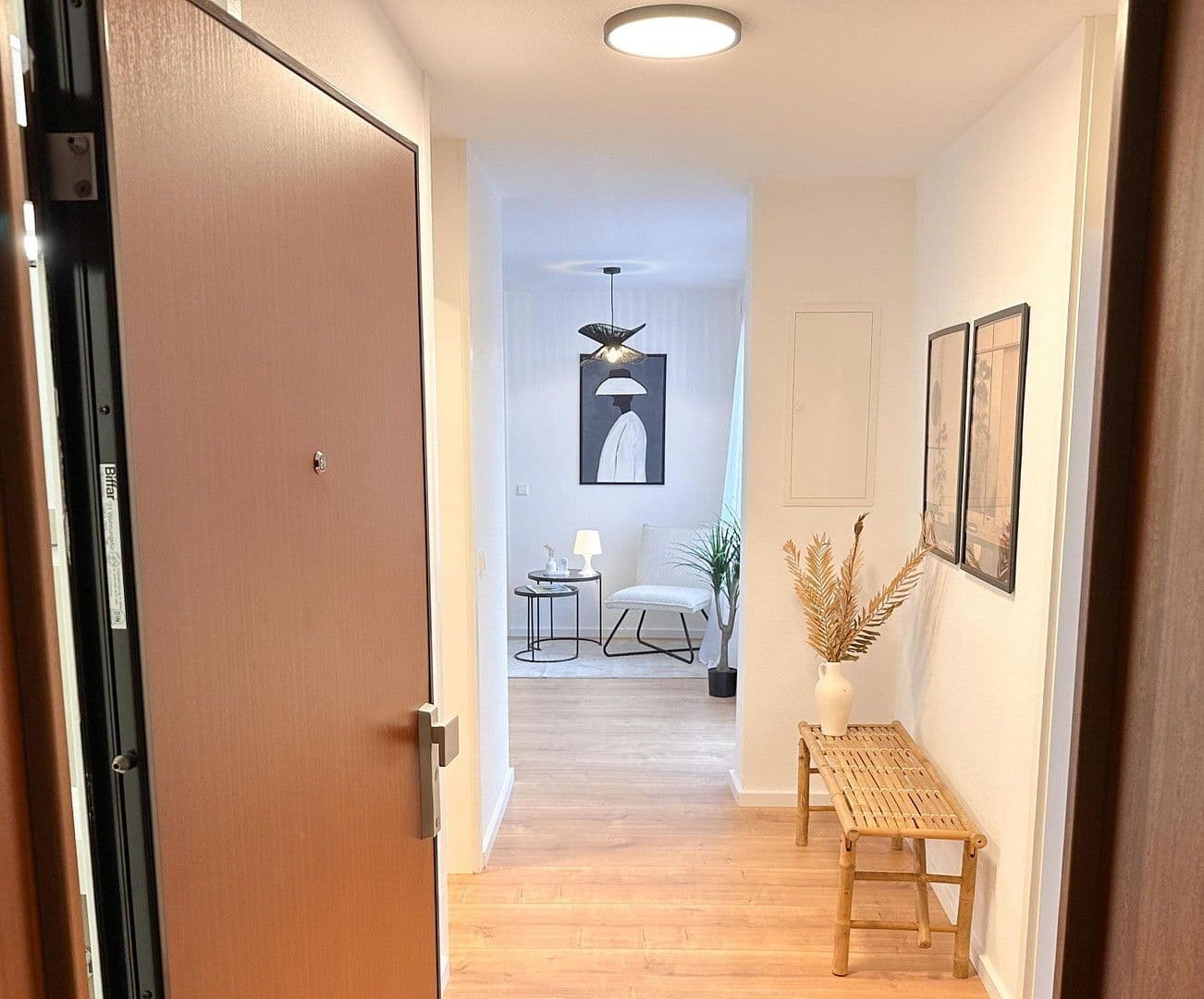 Prodej bytu 4+1 90 m², Gymnasiumstraße 10, Filderstadt, Bádensko-Württembersko Prodej bytu 4+1 90 m², Gymnasiumstraße 10, Filderstadt, Bádensko-Württembersko