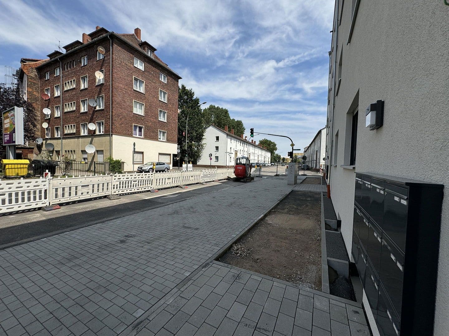 Pronájem bytu 2+1 63 m², Barbarossastrasse 12, Hanau, Hessen Pronájem bytu 2+1 63 m², Barbarossastrasse 12, Hanau, Hessen