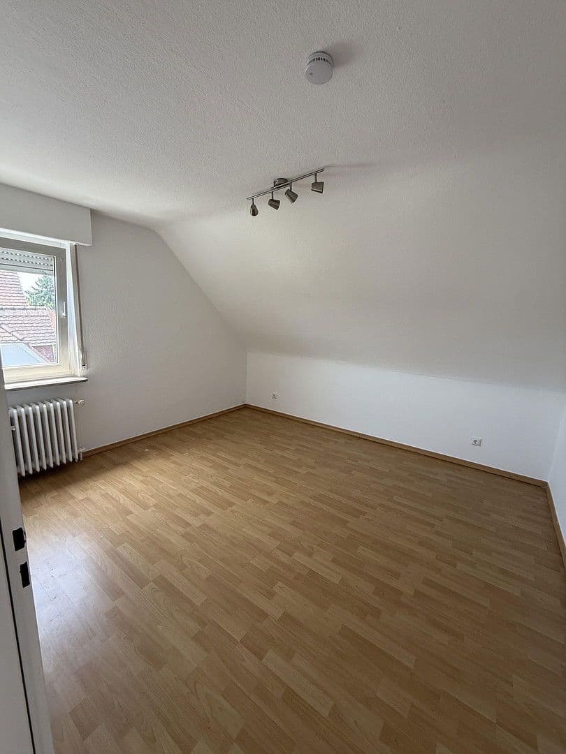 Pronájem bytu 3+1 75 m², Hanau, Hessen Pronájem bytu 3+1 75 m², Hanau, Hessen