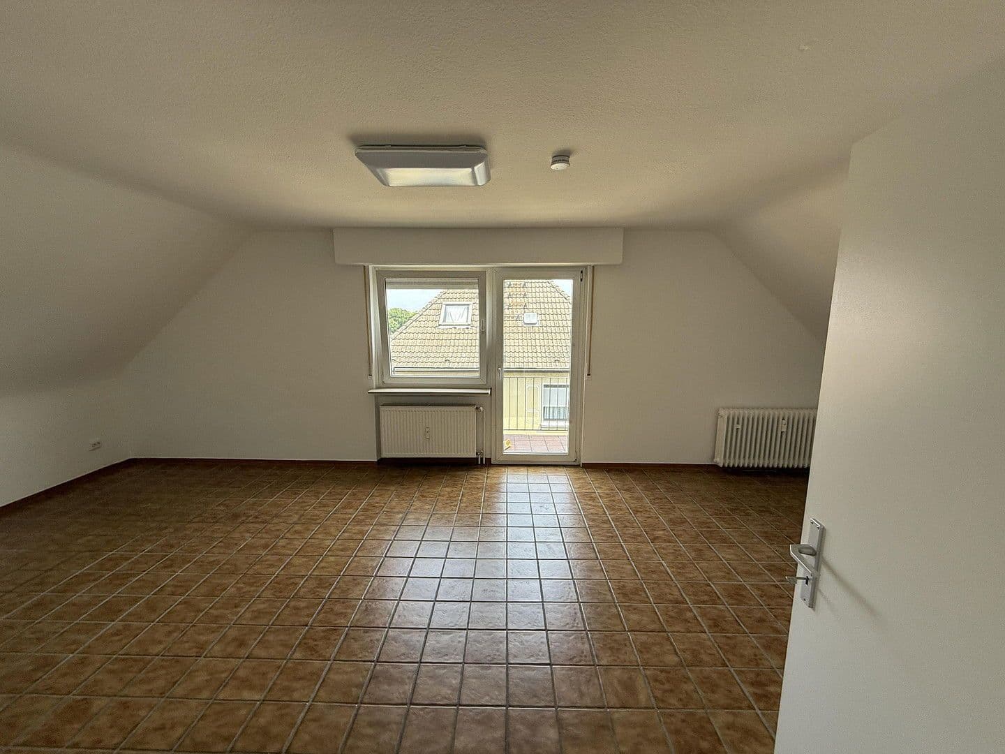 Pronájem bytu 3+1 75 m², Hanau, Hessen Pronájem bytu 3+1 75 m², Hanau, Hessen