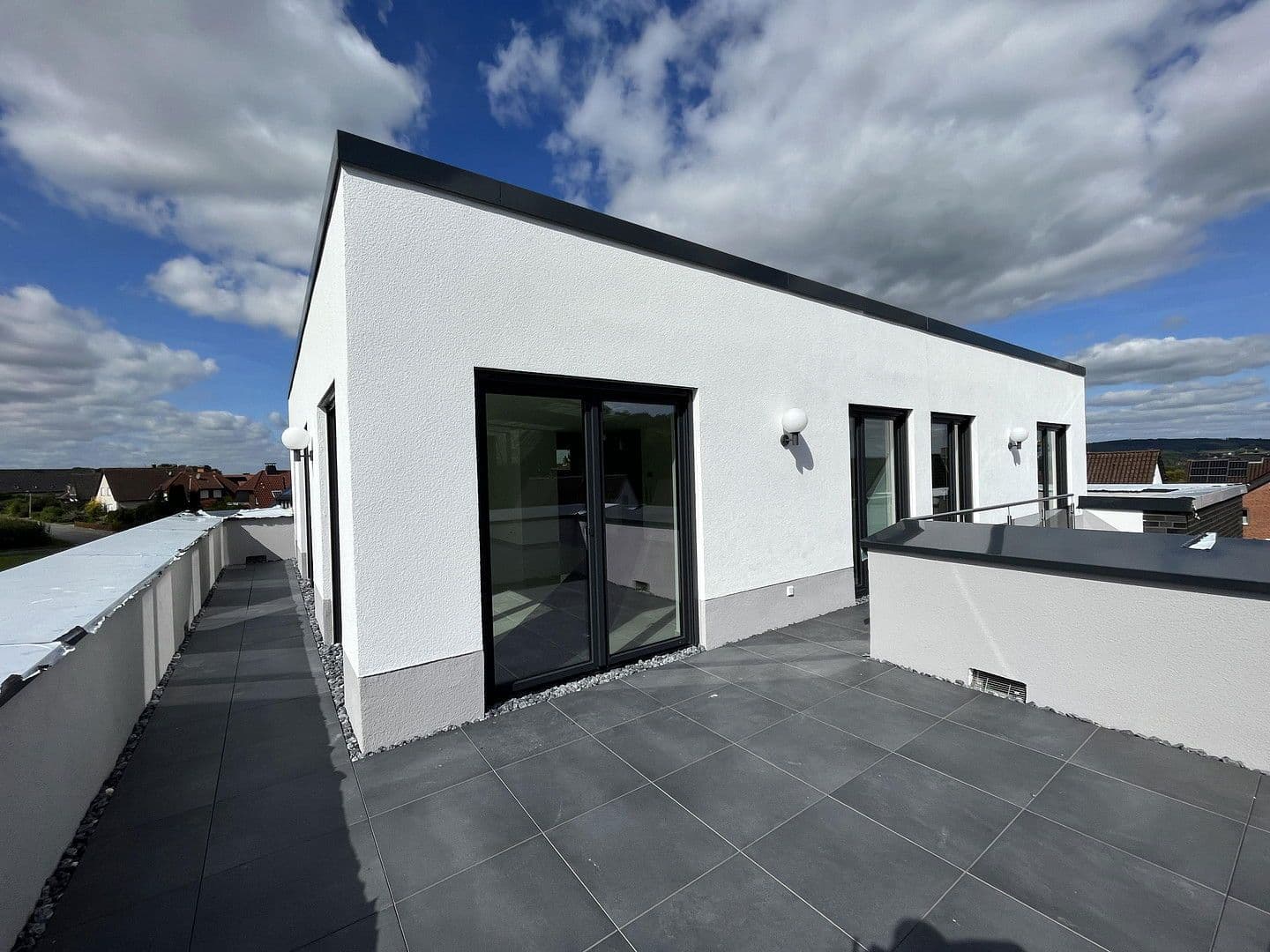 Pronájem bytu 4+1 163 m², Melle, Dolní Sasko Pronájem bytu 4+1 163 m², Melle, Dolní Sasko