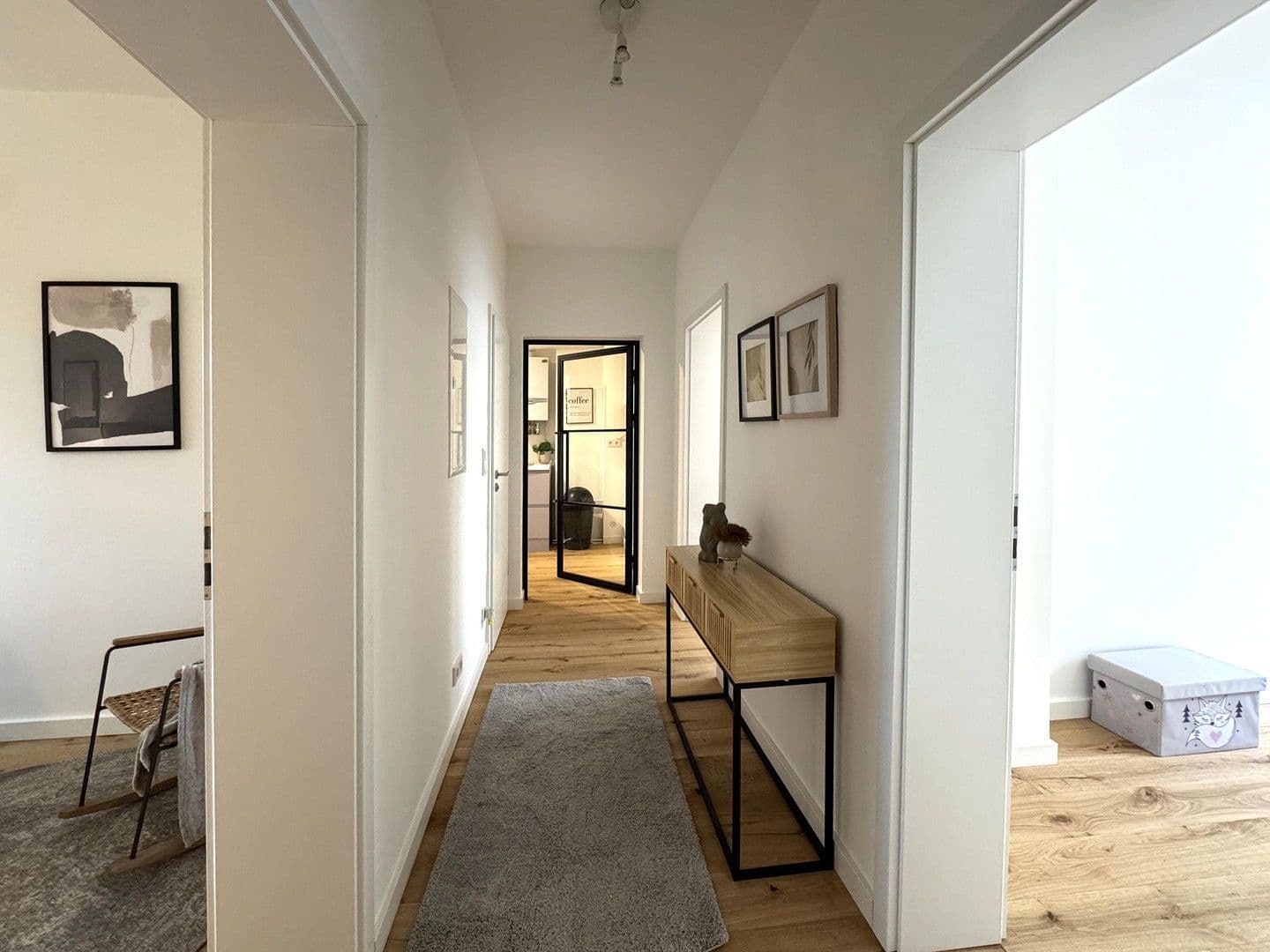 Prodej bytu 3+1 65 m², Köln, Severní Porýní-Vestfálsko Prodej bytu 3+1 65 m², Köln, Severní Porýní-Vestfálsko