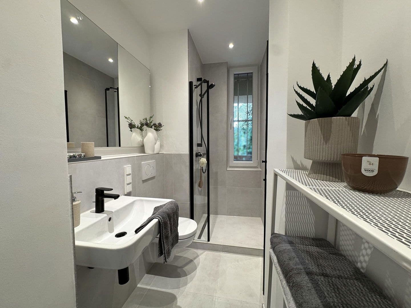 Prodej bytu 3+1 65 m², Köln, Severní Porýní-Vestfálsko Prodej bytu 3+1 65 m², Köln, Severní Porýní-Vestfálsko