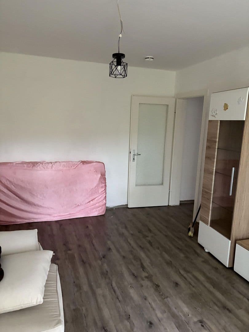 Pronájem bytu 1+1 38 m², Hohenfelder Stieg 5, Geesthacht, Šlesvicko-Holštýnsko Pronájem bytu 1+1 38 m², Hohenfelder Stieg 5, Geesthacht, Šlesvicko-Holštýnsko