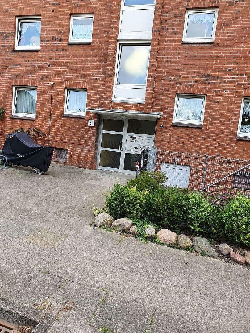 Pronájem bytu 1+1 38 m², Hohenfelder Stieg 5, Geesthacht, Šlesvicko-Holštýnsko Pronájem bytu 1+1 38 m², Hohenfelder Stieg 5, Geesthacht, Šlesvicko-Holštýnsko