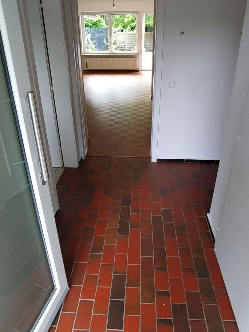 Prodej domu 130 m², pozemek 232 m², Geesthacht, Šlesvicko-Holštýnsko Prodej domu 130 m², pozemek 232 m², Geesthacht, Šlesvicko-Holštýnsko