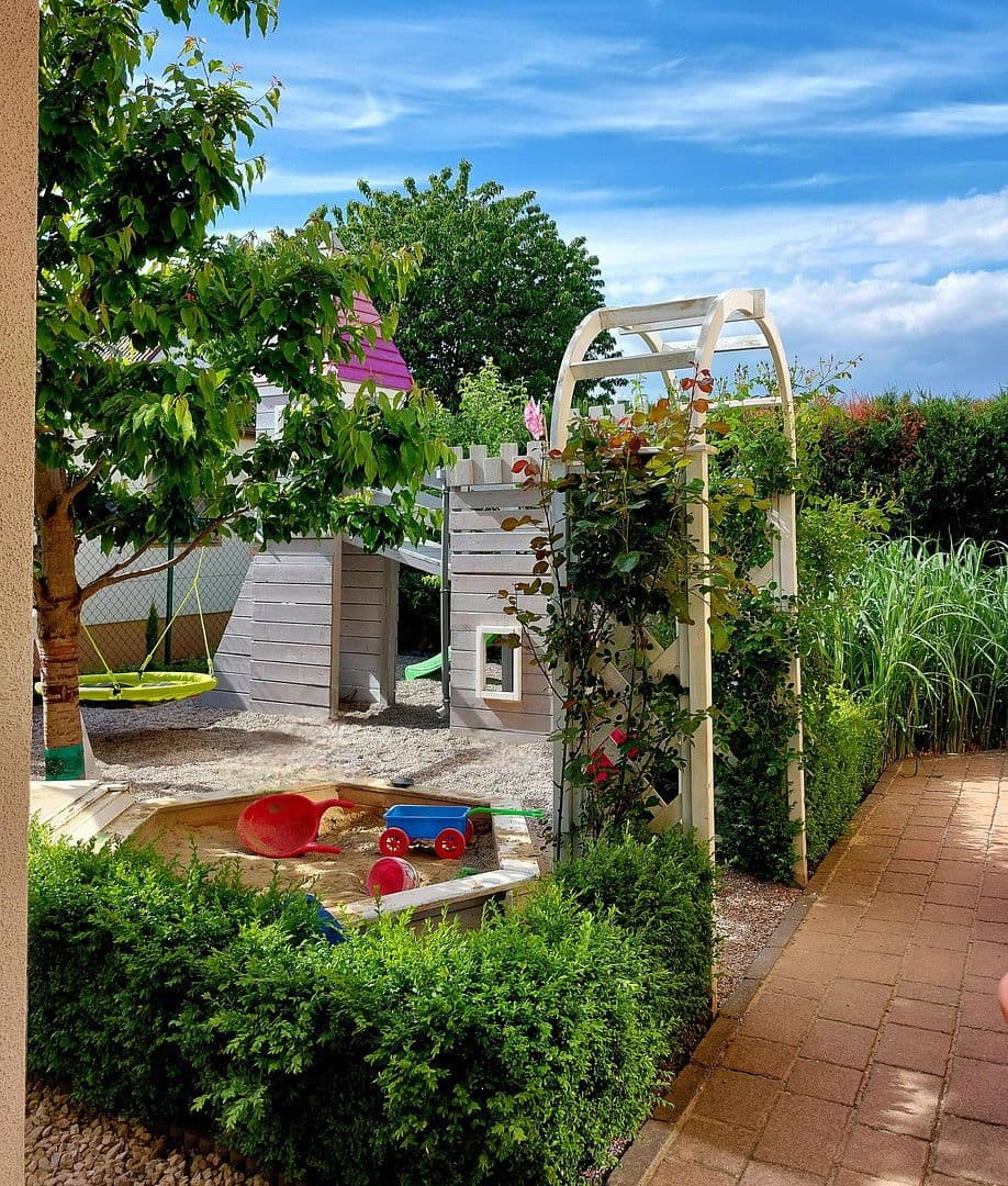 Prodej domu 136 m², pozemek 665 m², Pöttmes, Bavorsko Prodej domu 136 m², pozemek 665 m², Pöttmes, Bavorsko