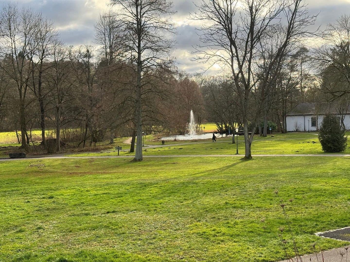 Prodej domu 7.645 m², pozemek 10.000 m², Nidda, Hessen Prodej domu 7.645 m², pozemek 10.000 m², Nidda, Hessen