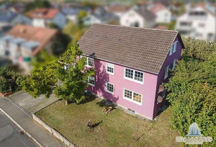 Prodej domu 185 m², pozemek 841 m², Kolpingstraße 3, Külsheim, Bádensko-Württembersko Prodej domu 185 m², pozemek 841 m², Kolpingstraße 3, Külsheim, Bádensko-Württembersko