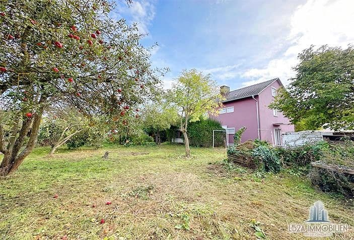 Prodej domu 185 m², pozemek 841 m², Kolpingstraße 3, Külsheim, Bádensko-Württembersko Prodej domu 185 m², pozemek 841 m², Kolpingstraße 3, Külsheim, Bádensko-Württembersko