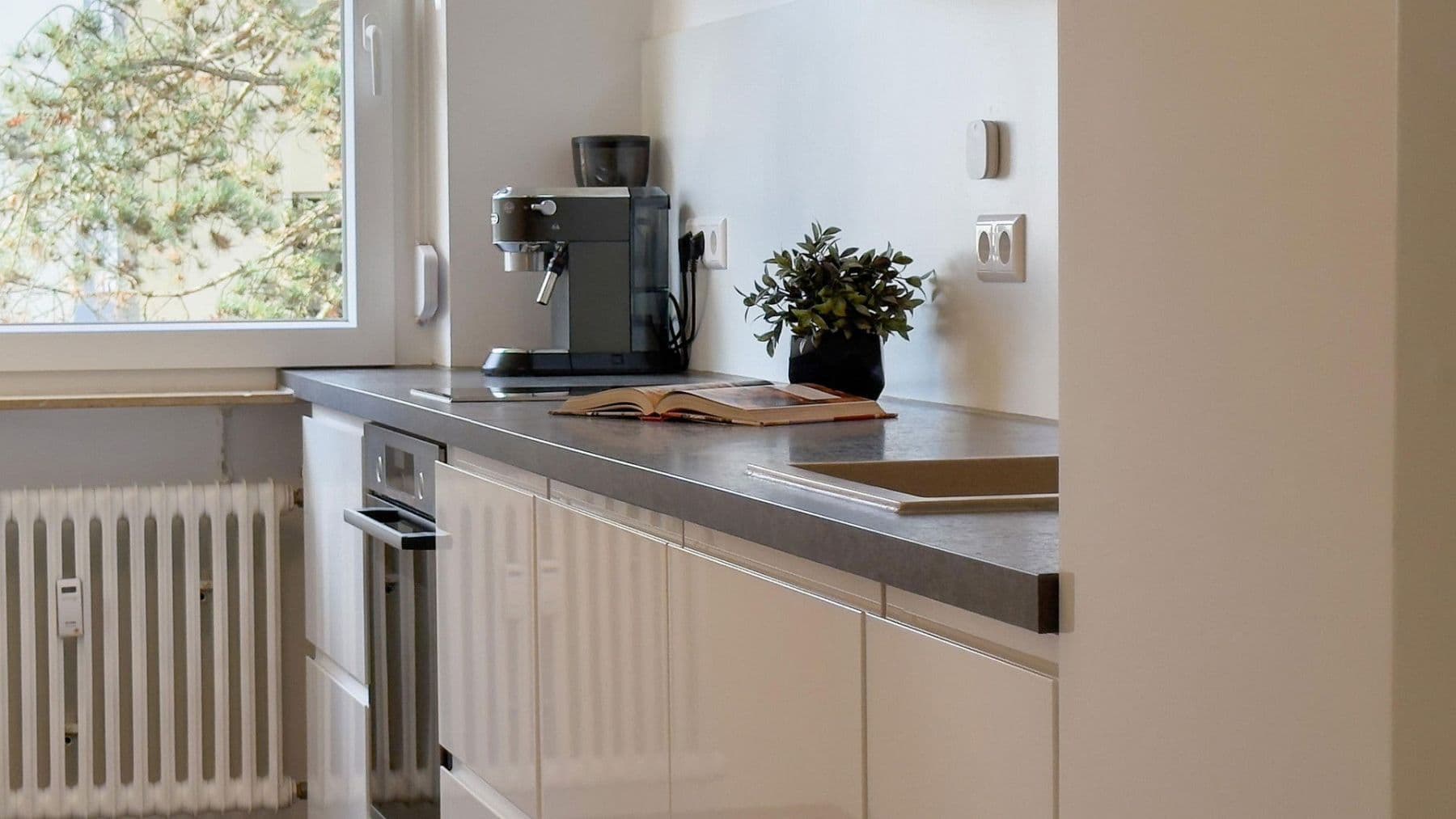 Prodej bytu 3+1 77 m², Mühlhaldenstraße, Stuttgart, Bádensko-Württembersko Prodej bytu 3+1 77 m², Mühlhaldenstraße, Stuttgart, Bádensko-Württembersko