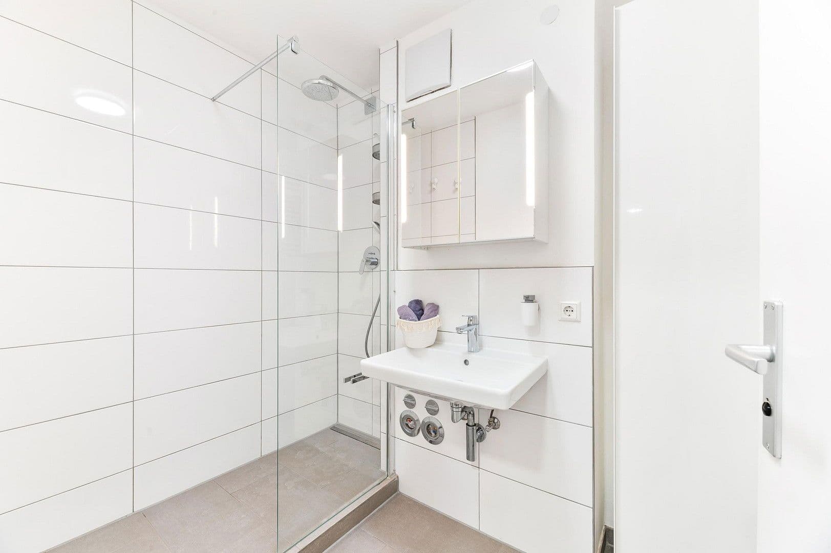 Prodej bytu 3+1 77 m², Mühlhaldenstraße, Stuttgart, Bádensko-Württembersko Prodej bytu 3+1 77 m², Mühlhaldenstraße, Stuttgart, Bádensko-Württembersko