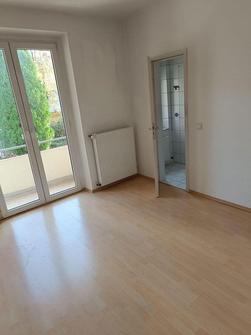 Pronájem bytu 2+1 63 m², Wuppertal, Severní Porýní-Vestfálsko Pronájem bytu 2+1 63 m², Wuppertal, Severní Porýní-Vestfálsko
