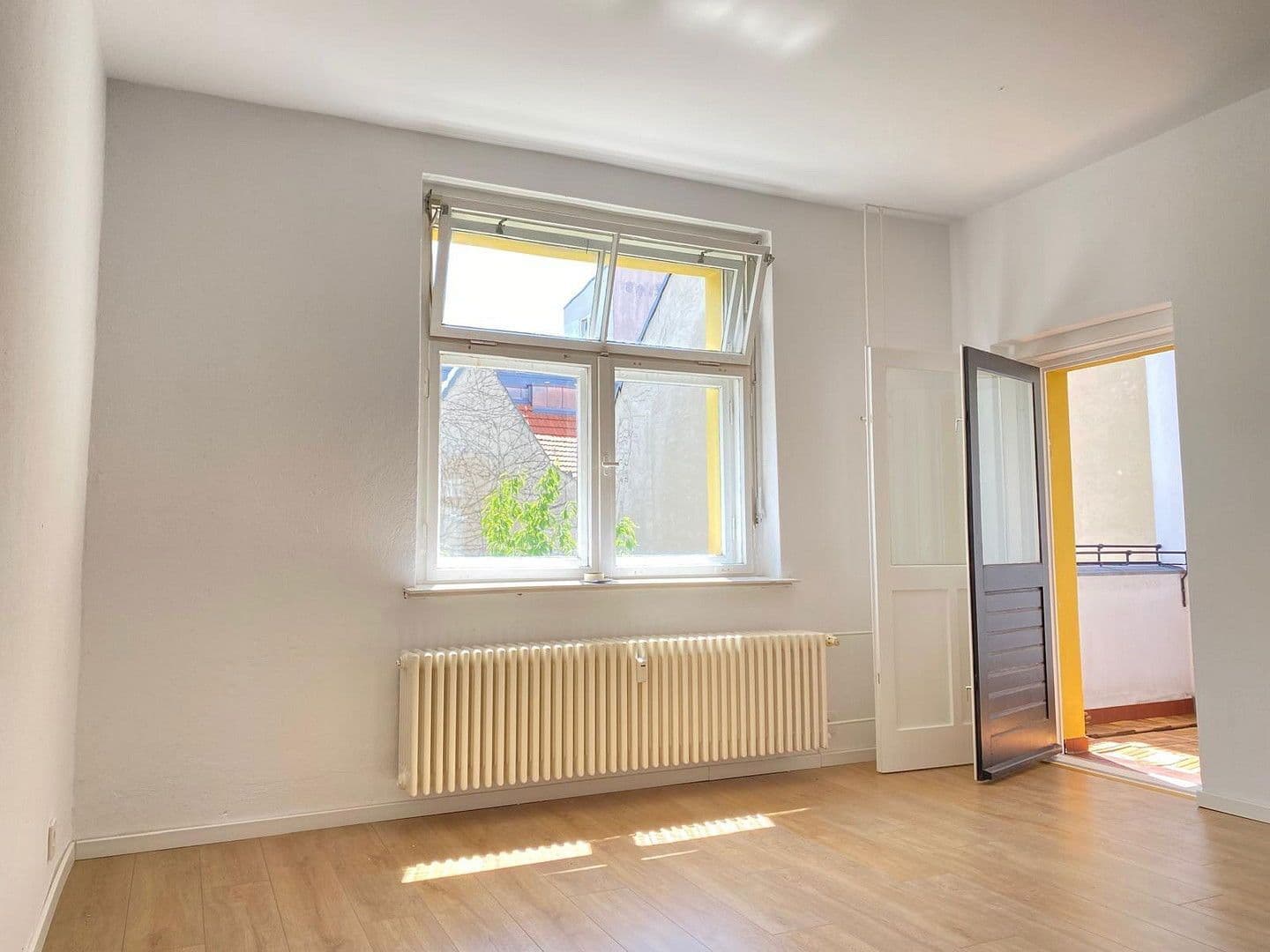 Prodej bytu 2+1 51 m², Heinz-Bartsch-Straße 2, Berlin, Berlín Prodej bytu 2+1 51 m², Heinz-Bartsch-Straße 2, Berlin, Berlín