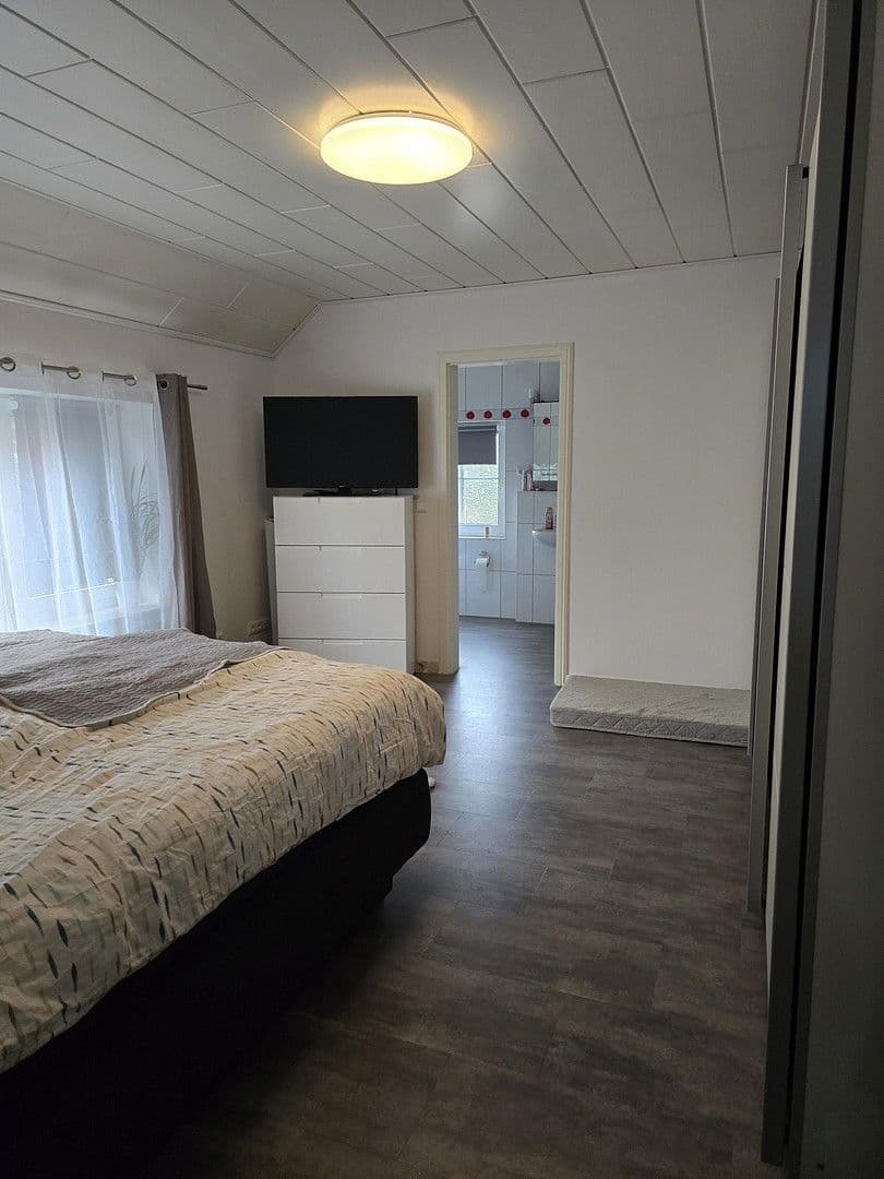 Prodej domu 155 m², pozemek 5.200 m², Jade, Dolní Sasko Prodej domu 155 m², pozemek 5.200 m², Jade, Dolní Sasko